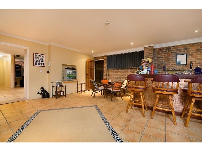 24 Lyndon Road, Capalaba QLD 4157