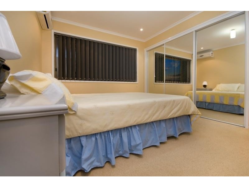 24 Lyndon Road, Capalaba QLD 4157