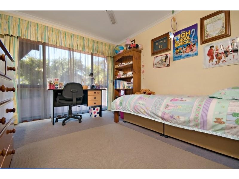 18 Draycott Street, Alexandra Hills QLD 4161