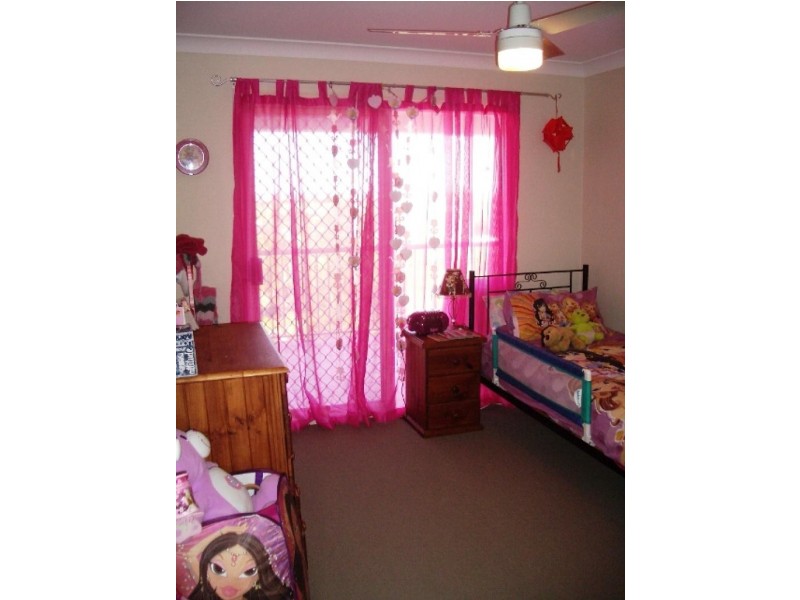 11 Brampton Cl,, Redland Bay QLD 4165