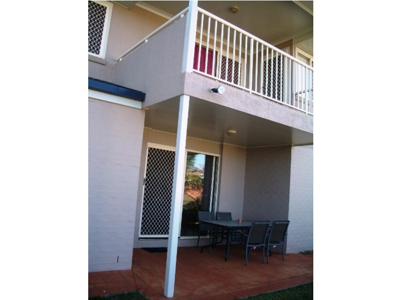 11 Brampton Cl,, Redland Bay QLD 4165