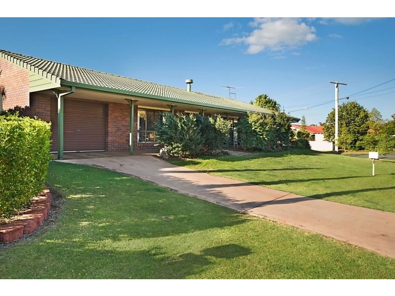 9 McCullagh Street, Cleveland QLD 4163