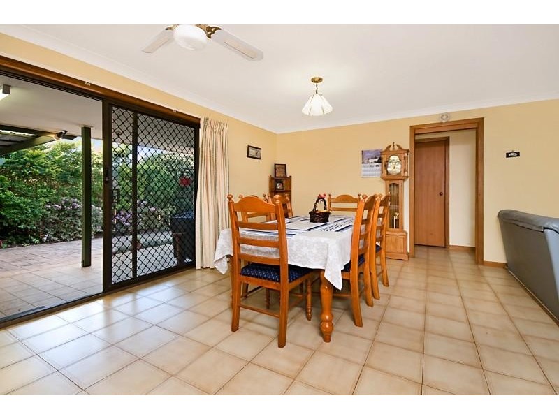 9 McCullagh Street, Cleveland QLD 4163