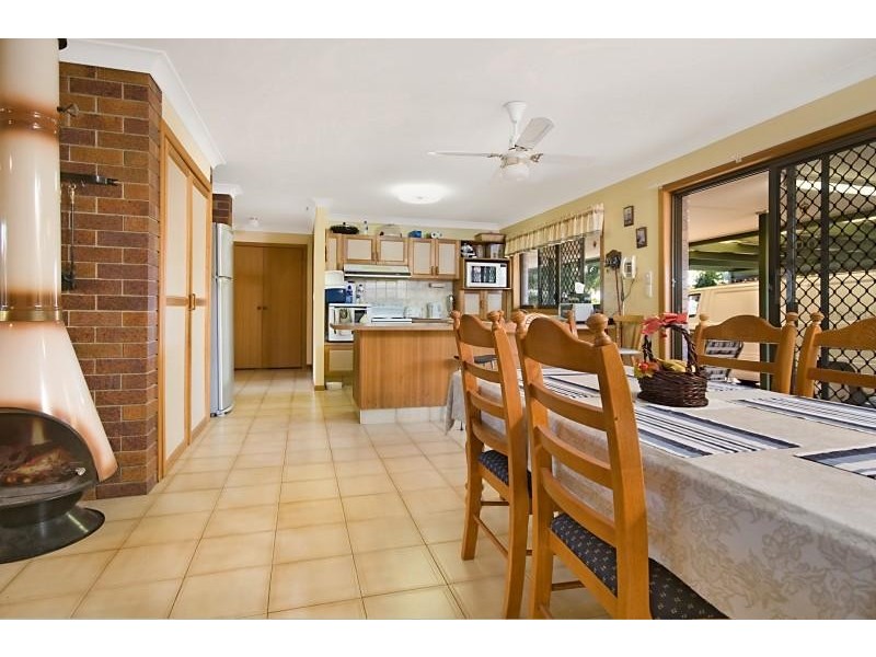 9 McCullagh Street, Cleveland QLD 4163