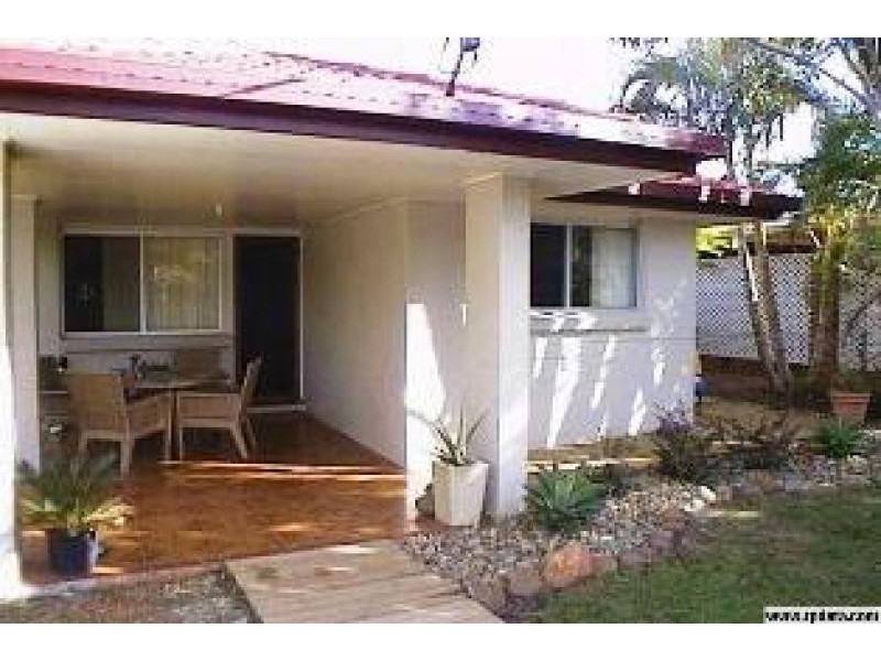131 Dart Street, Redland Bay QLD 4165