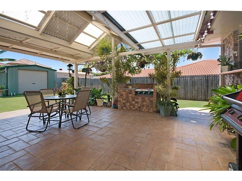 10 Montgomery Drive, Wellington Point QLD 4160
