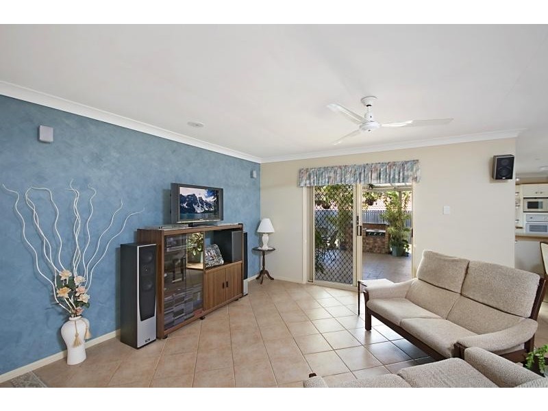 10 Montgomery Drive, Wellington Point QLD 4160