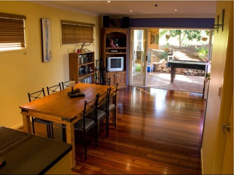 39 Hannam Street, Wynnum QLD 4178