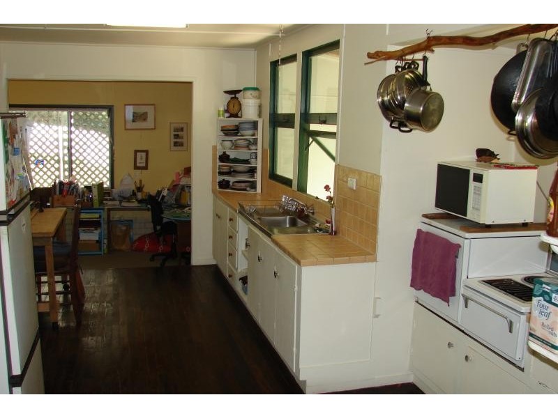 75 Mooloomba Road, Point Lookout QLD 4183