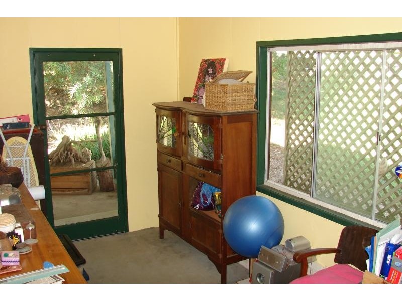 75 Mooloomba Road, Point Lookout QLD 4183