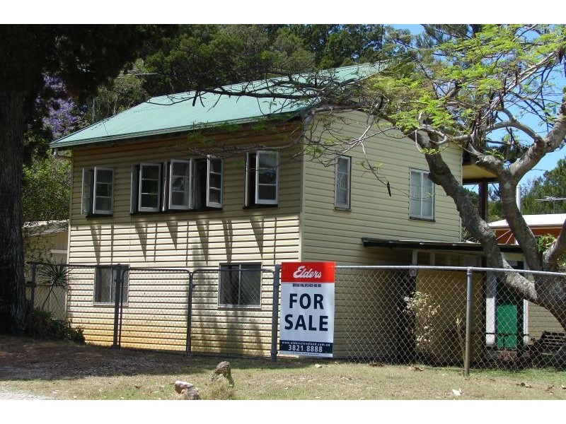 6 Millers Lane, Amity Point QLD 4183