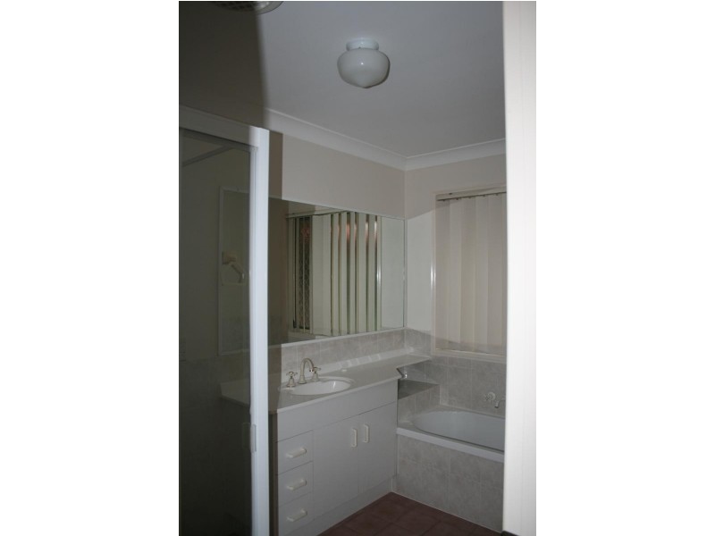 15 Daysland St, Victoria Point QLD 4165