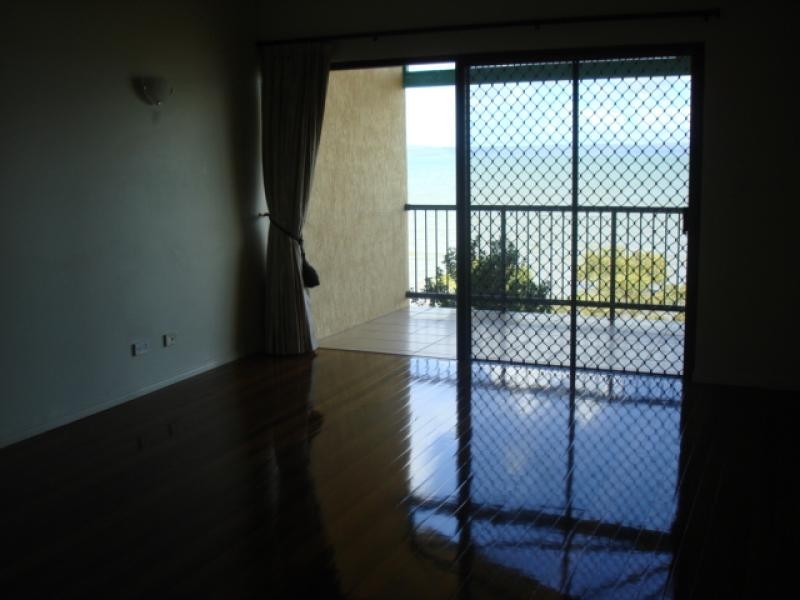 Unit 1/123 Shore street North, Cleveland QLD 4163