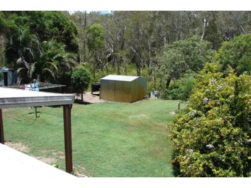 25 Gonzales St, Amity Point QLD 4183