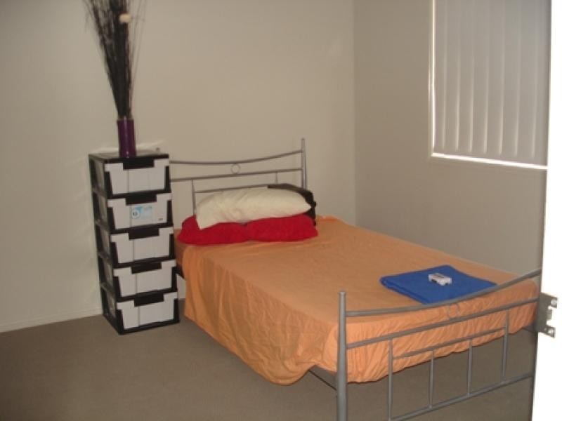 13 Darylreinhardt St, Redbank Plains QLD 4301