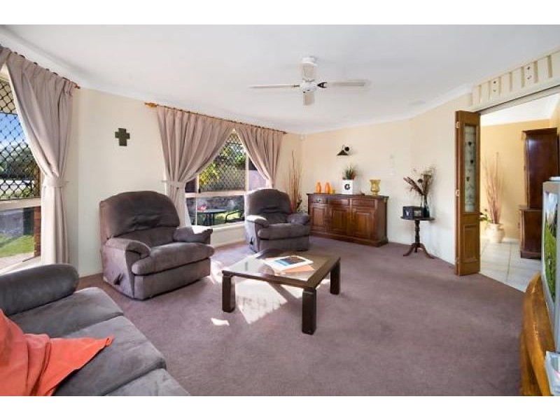 76 Hanover Dr, Alexandra Hills QLD 4161