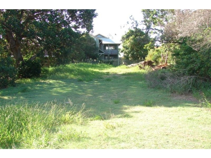 104 Mooloomba Road, Point Lookout QLD 4183