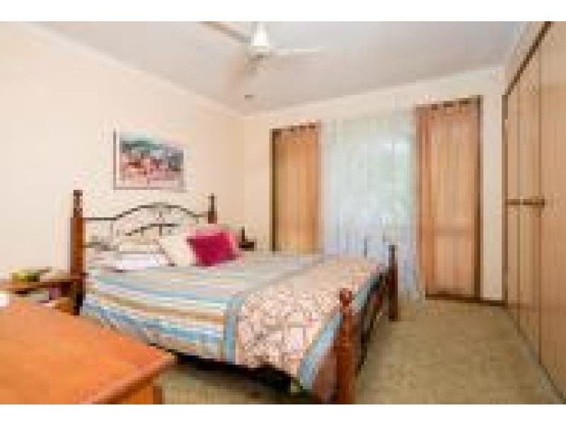 22 Sylvania Street, Wellington Point QLD 4160