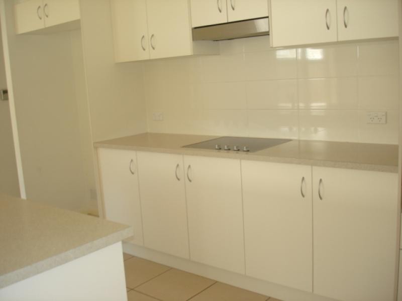 8 Shearwater Street, Cleveland QLD 4163