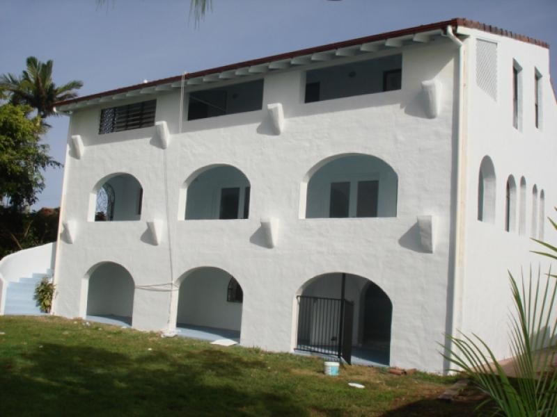 235 Shore Street, Cleveland QLD 4163