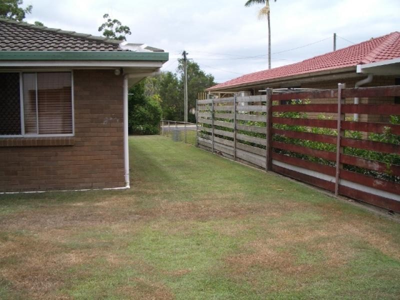 69 Thorne Rd, Birkdale QLD 4159