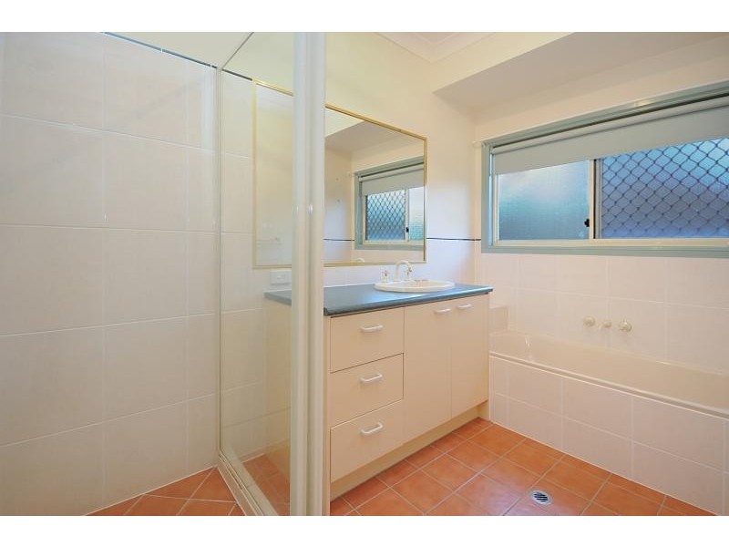 90 Hanover Drive, Alexandra Hills QLD 4161