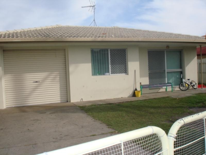 230 Bayview Street, Runaway Bay QLD 4216