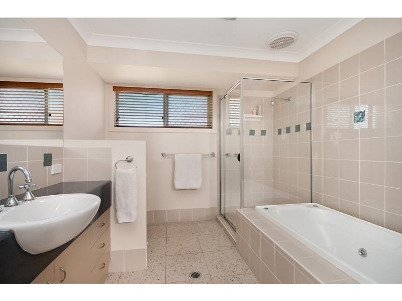 14 Kerder Street, Thornlands QLD 4164