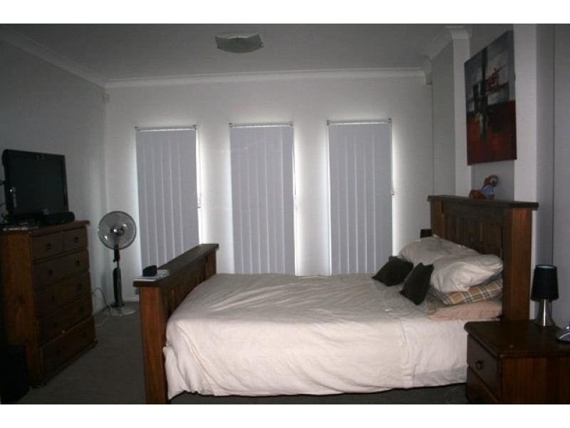 24 Poynter Street, Redland Bay QLD 4165