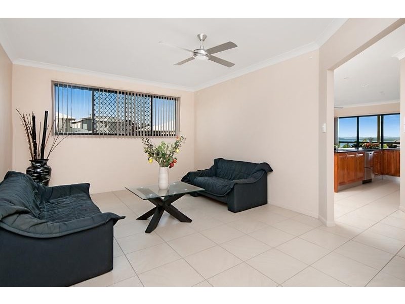 68 Penzance Drive, Redland Bay QLD 4165