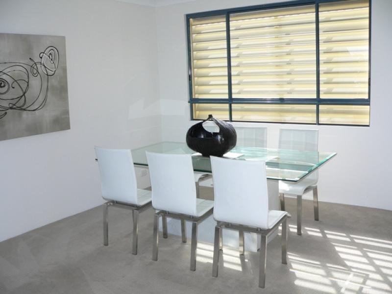 Unit 18/22 Masthead Drive, Cleveland QLD 4163