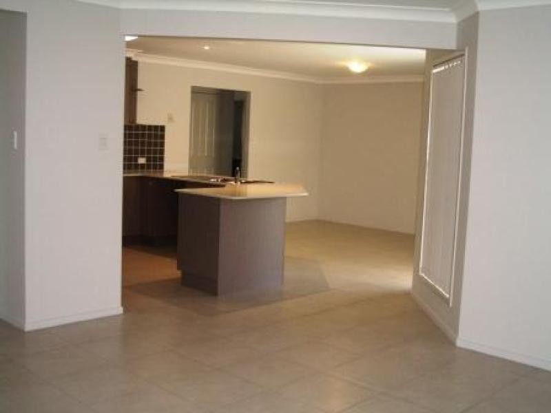 153 Smith Street, Cleveland QLD 4163