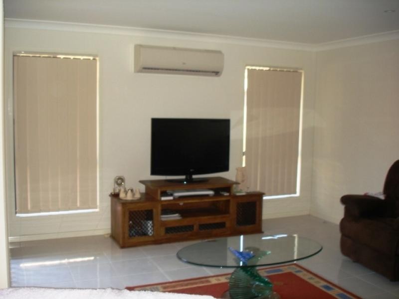 11 Cessna Street, Upper Coomera QLD 4209