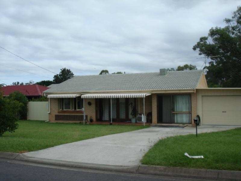 21 Phillip Street, Redland Bay QLD 4165