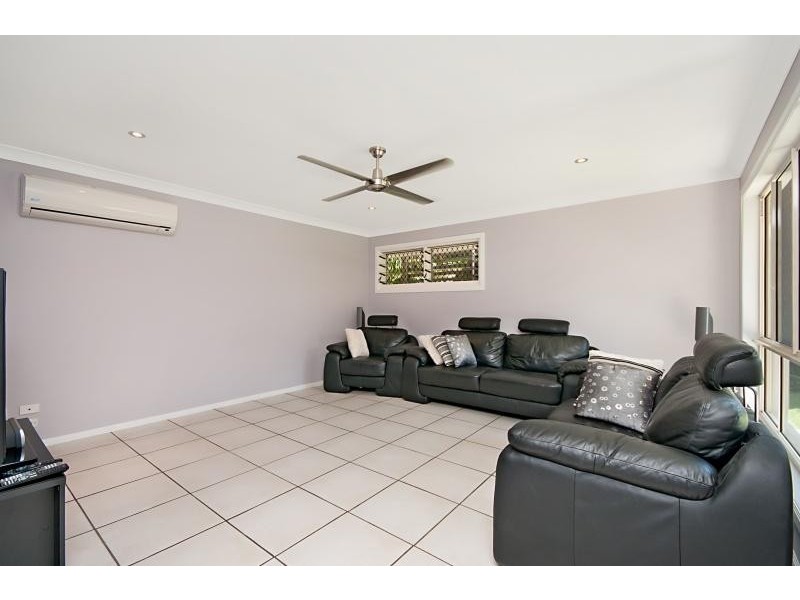 14 Kerder Street, Thornlands QLD 4164