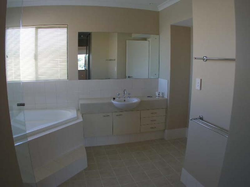 23 Morey Crescent, Bayswater WA 6053