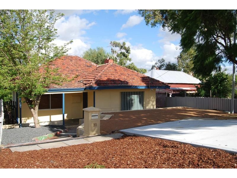 11 Kitchener Avenue, Bayswater WA 6053