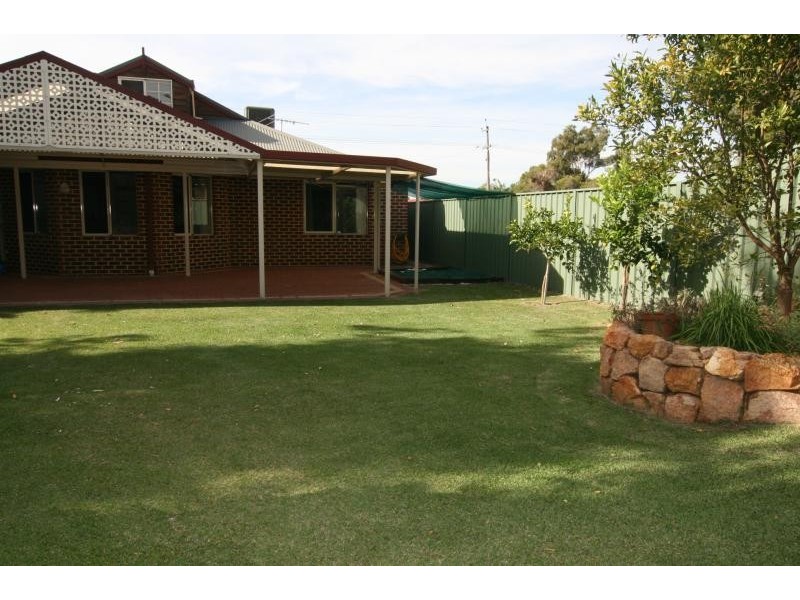 104 Leake Street, Bayswater WA 6053