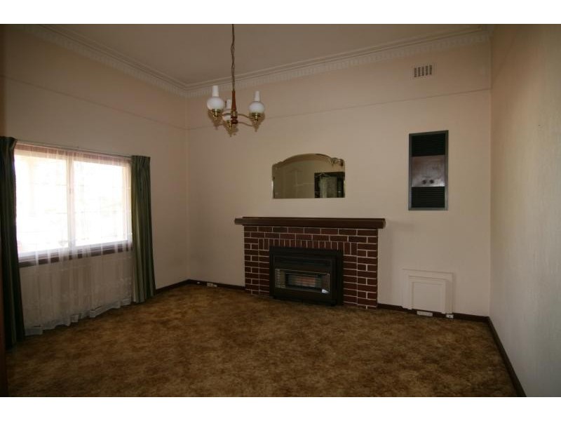 5 Grosvenor Road, Bayswater WA 6053