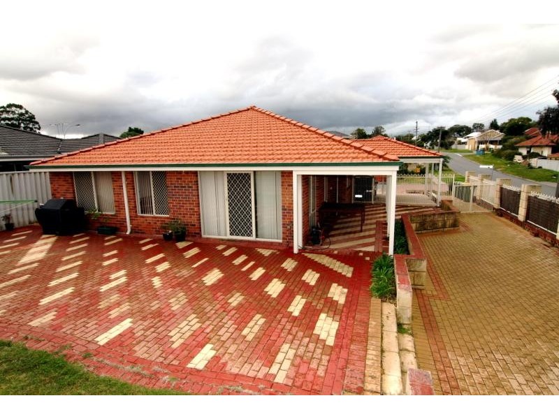 1 Meakins Court, Bayswater WA 6053