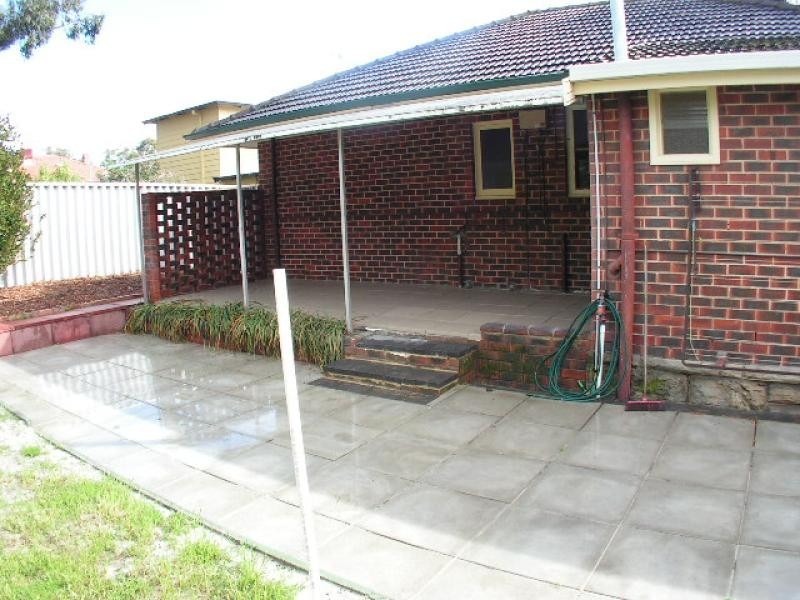 11 Jacqueline Street, Bayswater WA 6053