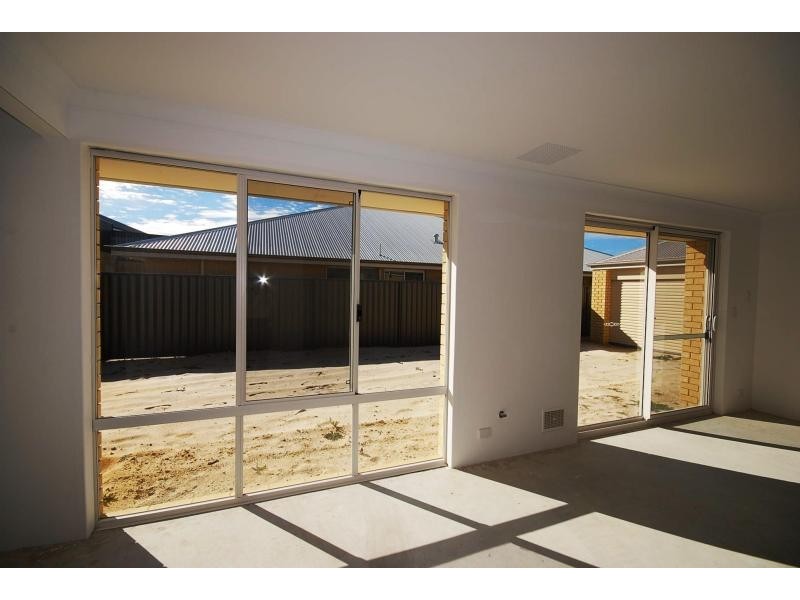 9 Arava Circuit, Aveley WA 6069