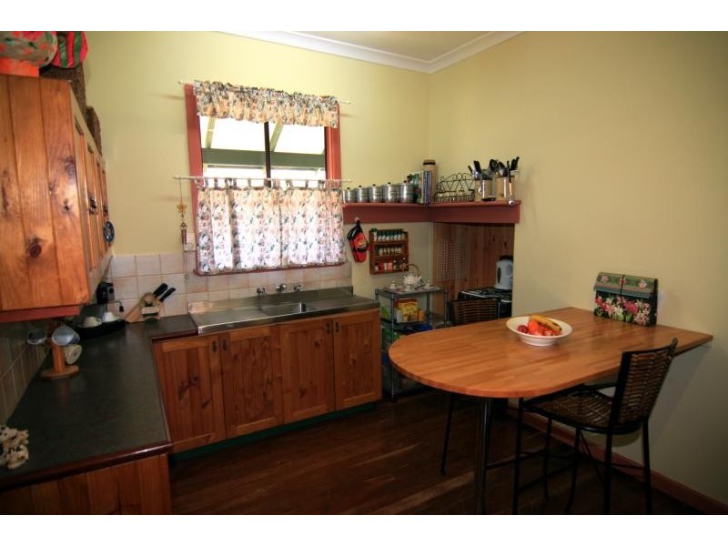 77 Crowther Street, Bayswater WA 6053