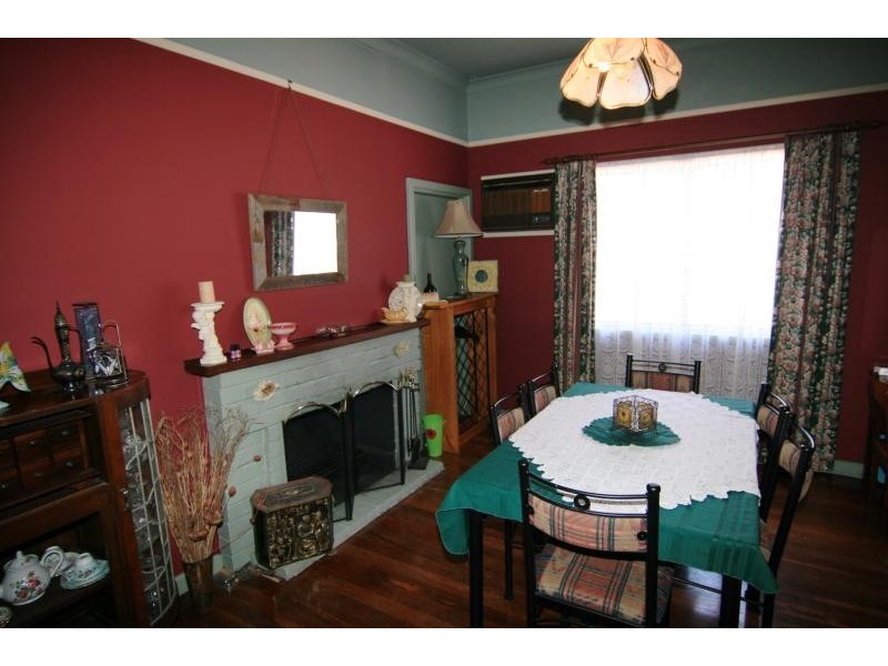 77 Crowther Street, Bayswater WA 6053