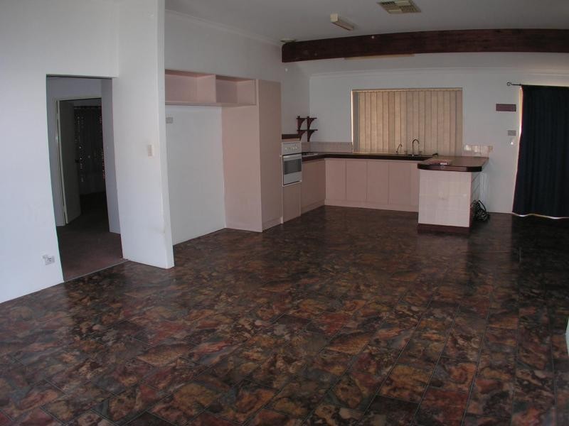 16 Romani Court, Lockridge WA 6054