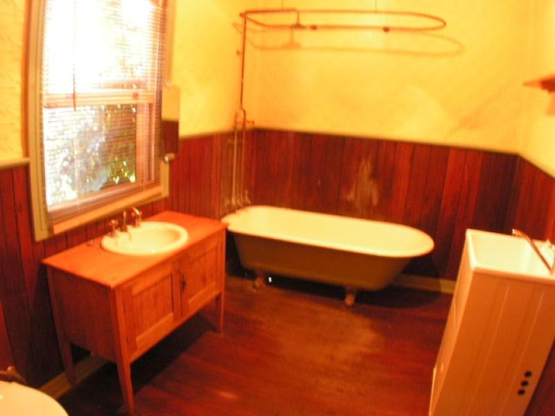 57 Lawrence Street, Bayswater WA 6053