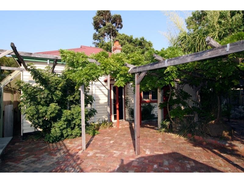 57 Lawrence Street, Bayswater WA 6053