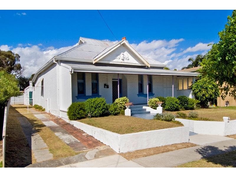 120 Ninth Avenue, Maylands WA 6051