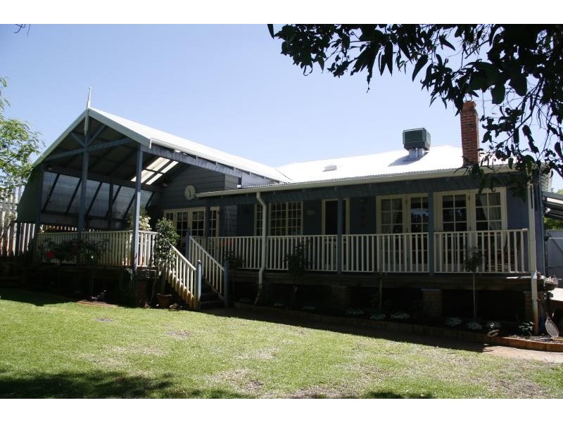 22 Traylen Road, Bayswater WA 6053