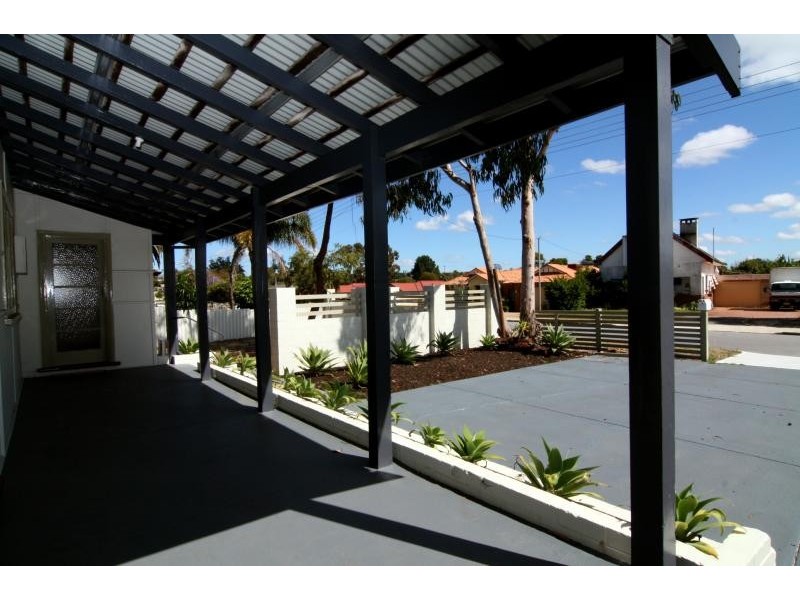 11 Hudson Street, Bayswater WA 6053